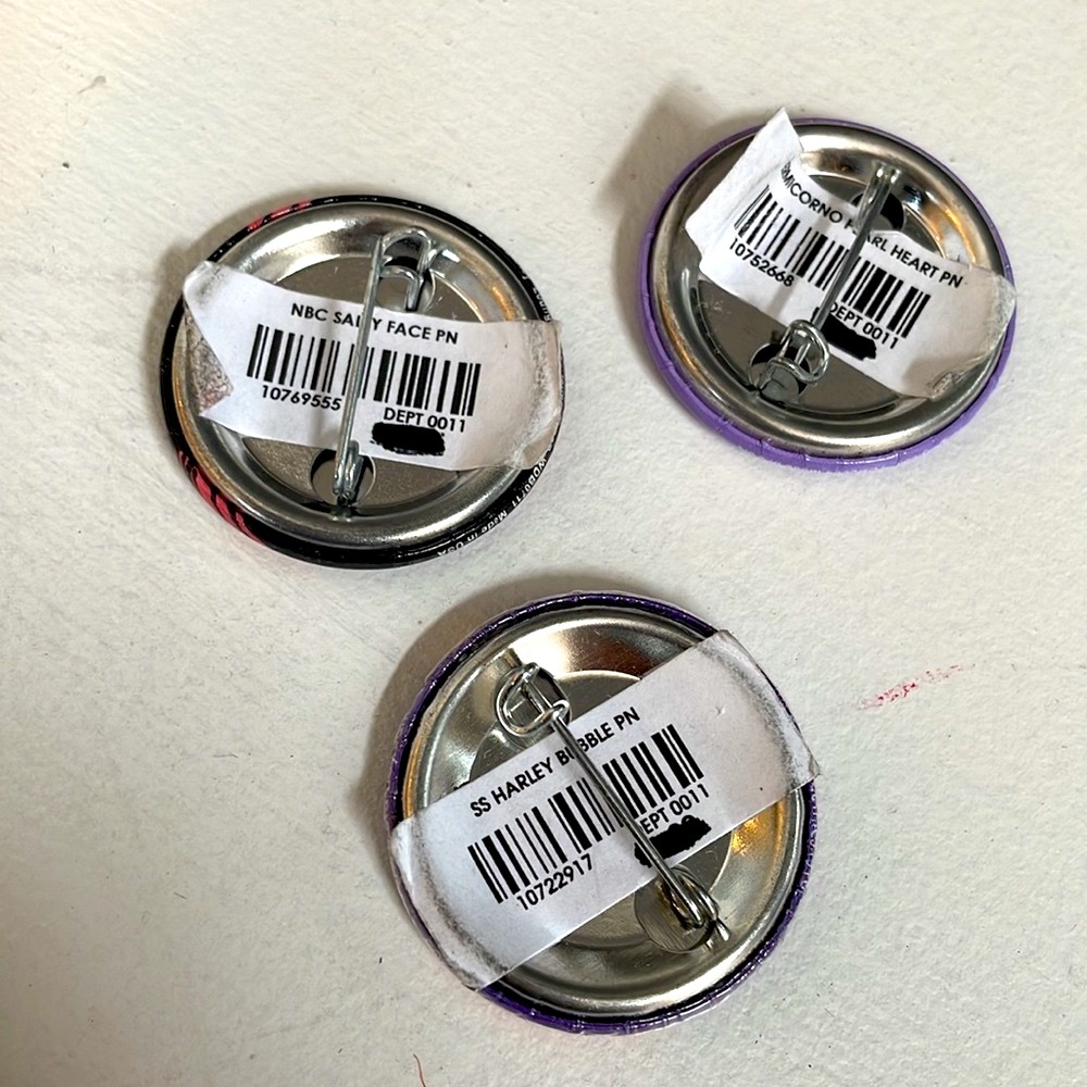 Hot Topic Assorted Button Pins (3) - Picture 6 of 6